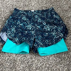 New Old Navy Active Girls Shorts Teal Navy lined with pocket, size large 10-12